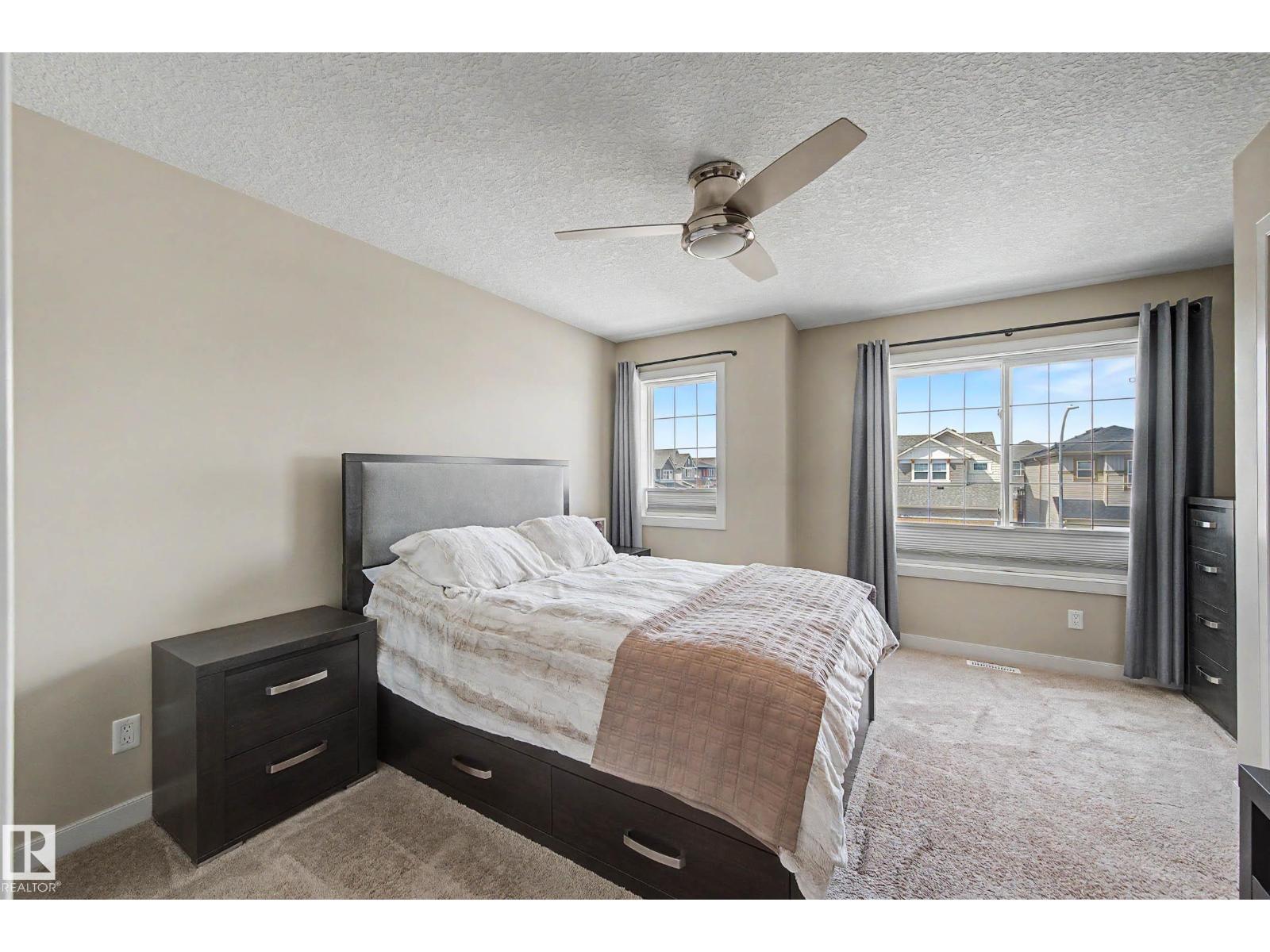 9483 227 ST NW - 35