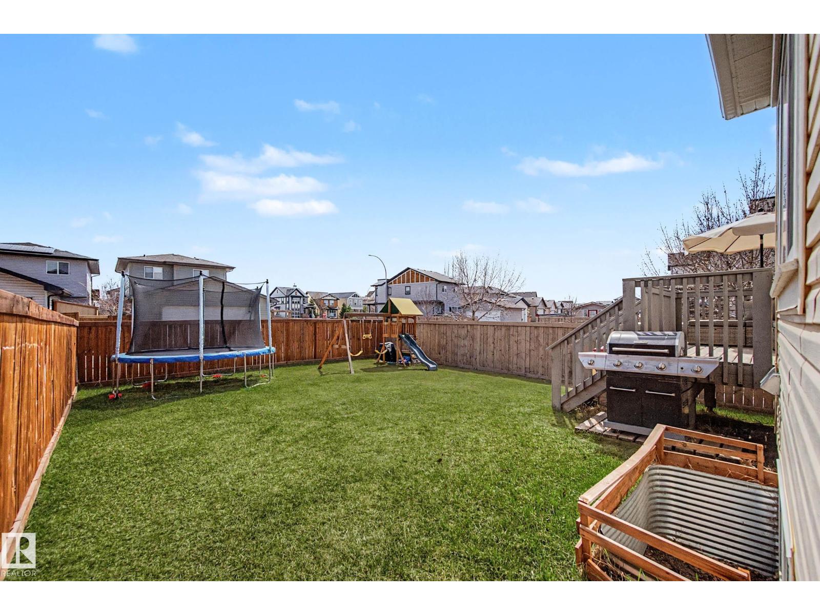 9483 227 ST NW - 48