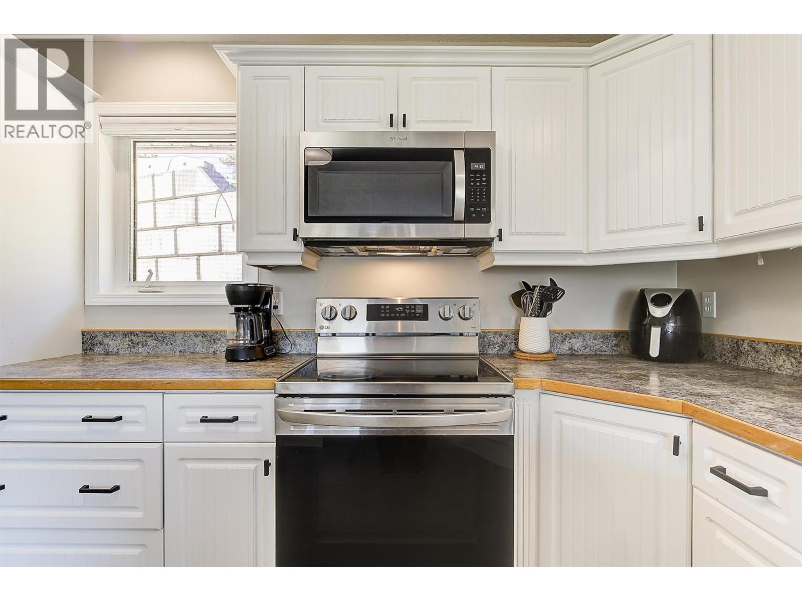 13424 Hermiston Drive - 11