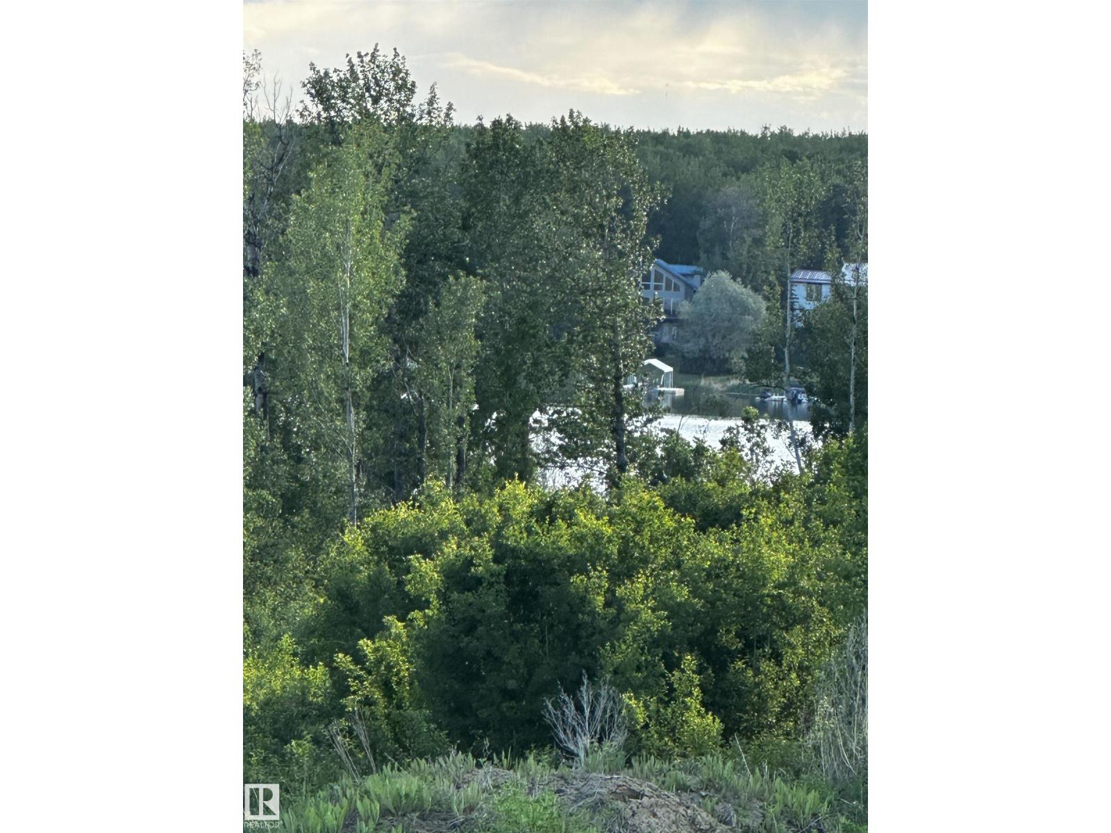 103 2307 TWP 522, Rural Parkland County