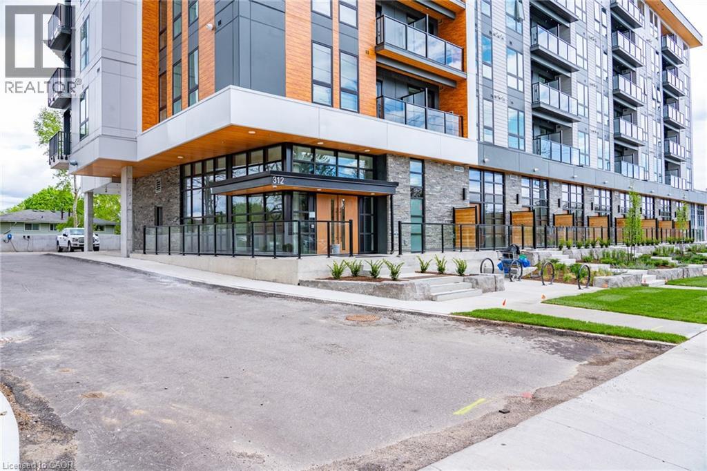 312 ERB Street W Unit# 310, Waterloo, Ontario, N2L1W3 — Photo 3