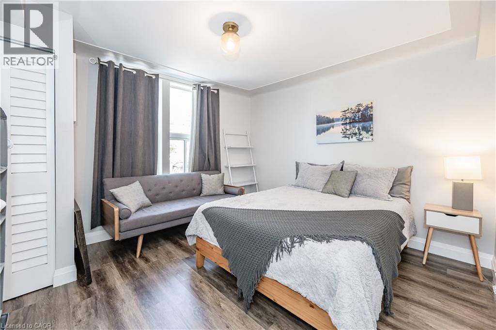 132 AHRENS Street W Unit# 3, Kitchener, Ontario, N2H4C7 — Photo 10