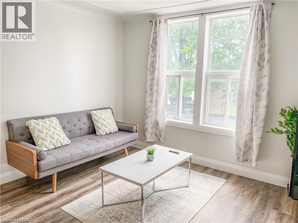 132 AHRENS Street W Unit# 2, Kitchener, Ontario, N2H4C7 — Photo 7
