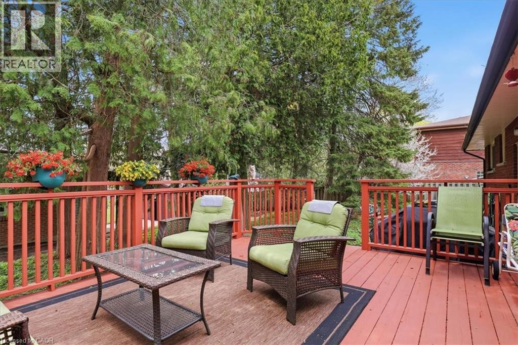 543 BOX GROVE Place, Waterloo, Ontario, N2L4V4 — Photo 17