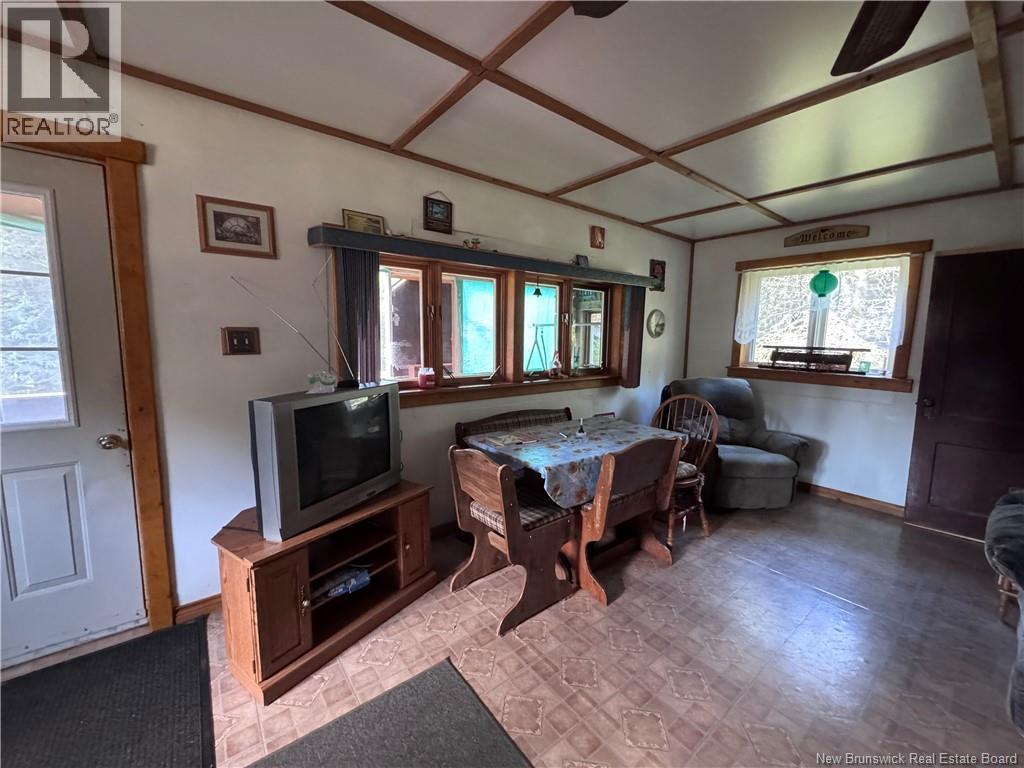 131 Feeney Road - 4