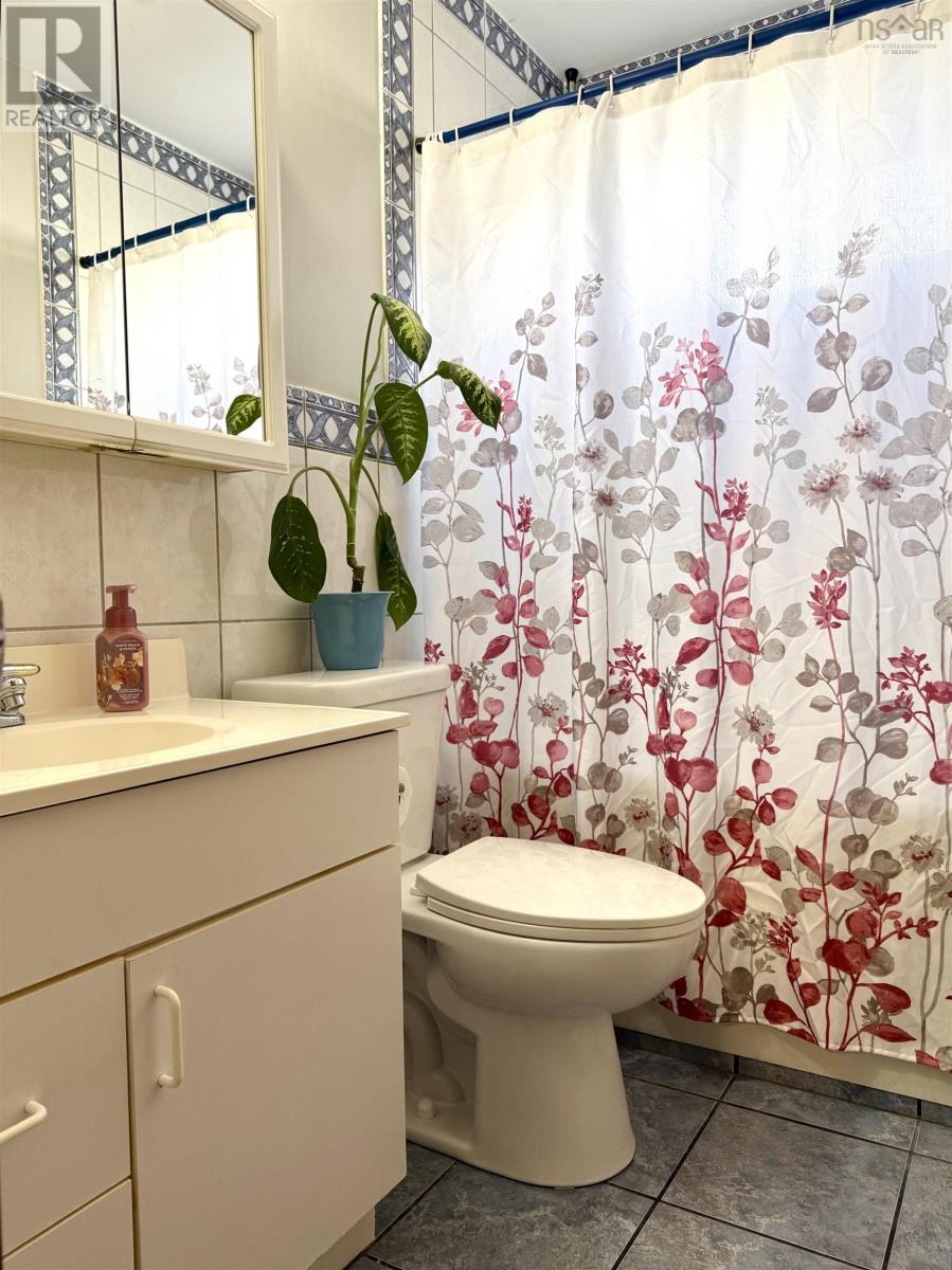 Property 30 of 50 of 6 Durley Street