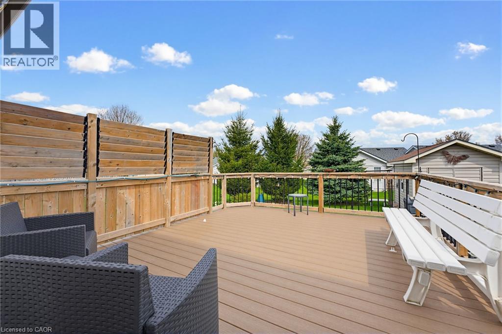 17 BARNETT Street W, Listowel, Ontario, N4W3V9 — Photo 6