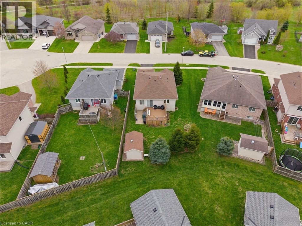 17 BARNETT Street W, Listowel, Ontario, N4W3V9 — Photo 8
