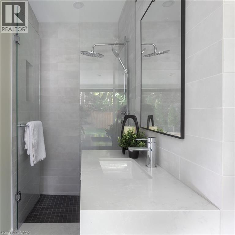 52 ROXBOROUGH Drive, Toronto, Ontario, M4W1X1 — Photo 28