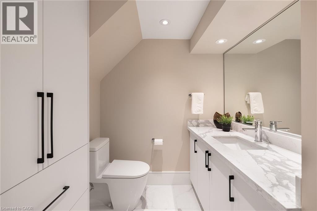 52 ROXBOROUGH Drive, Toronto, Ontario, M4W1X1 — Photo 29