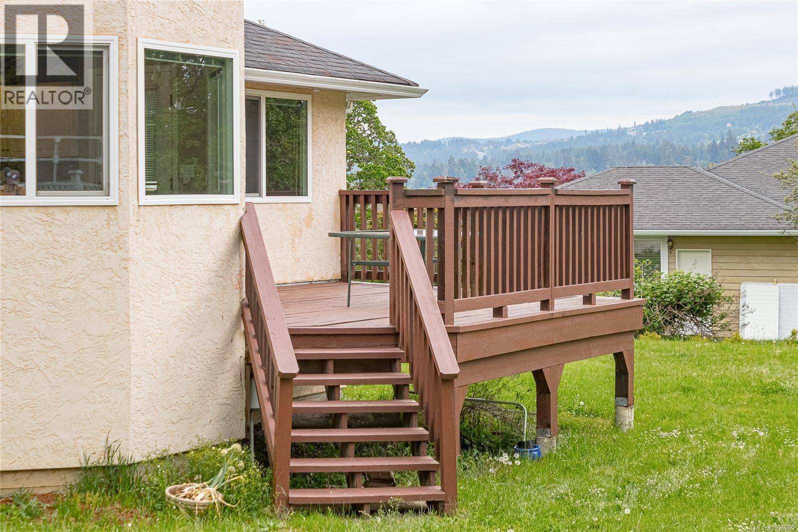 2228 Tarn Pl - 42