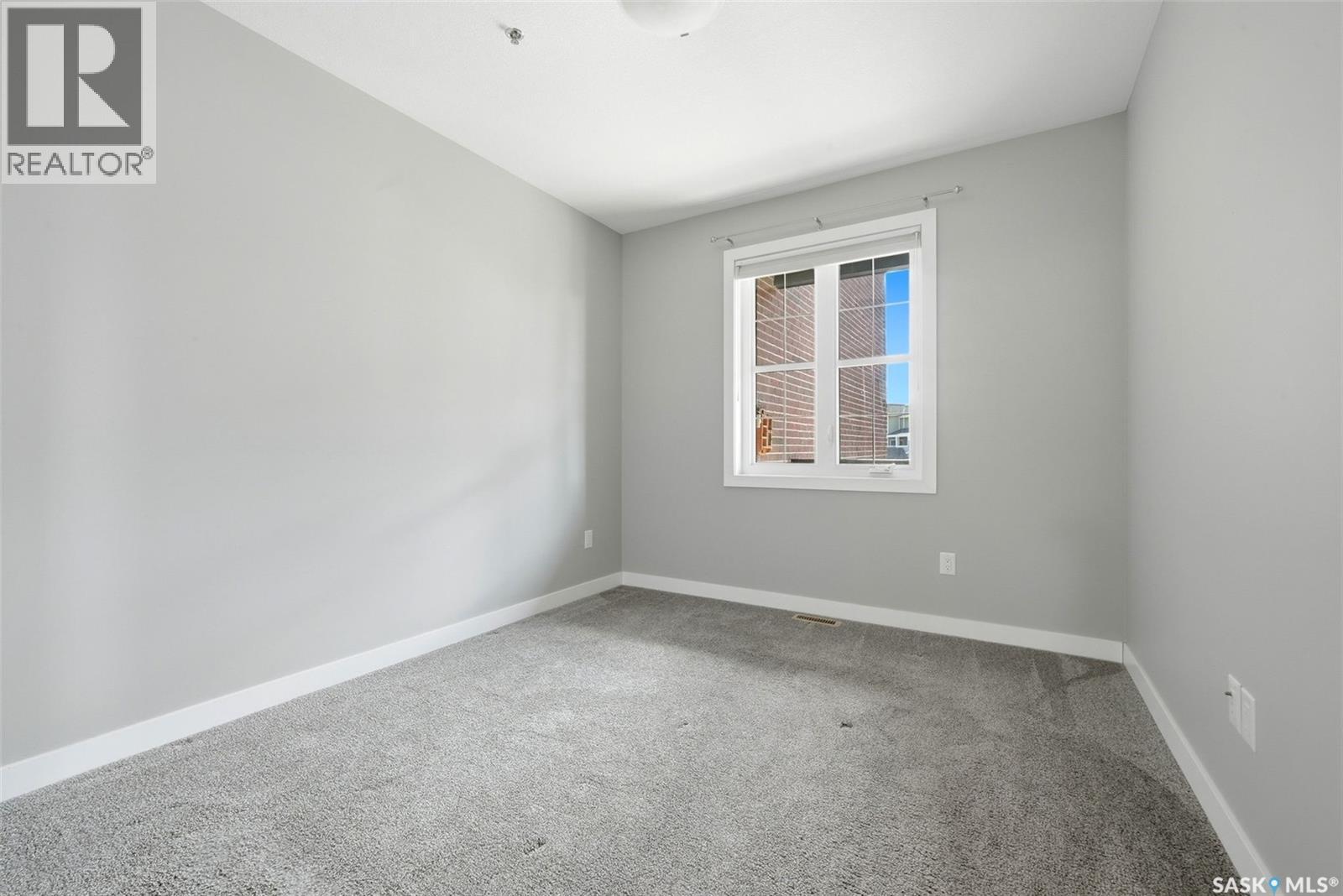 #305 1515 Anson ROAD - 16
