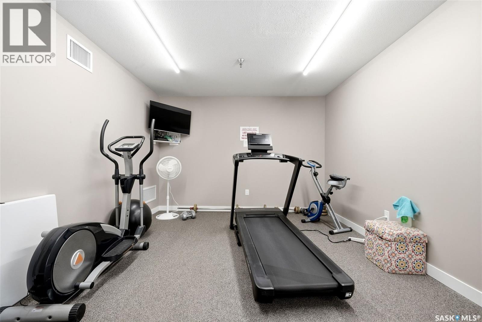 #305 1515 Anson ROAD - 25