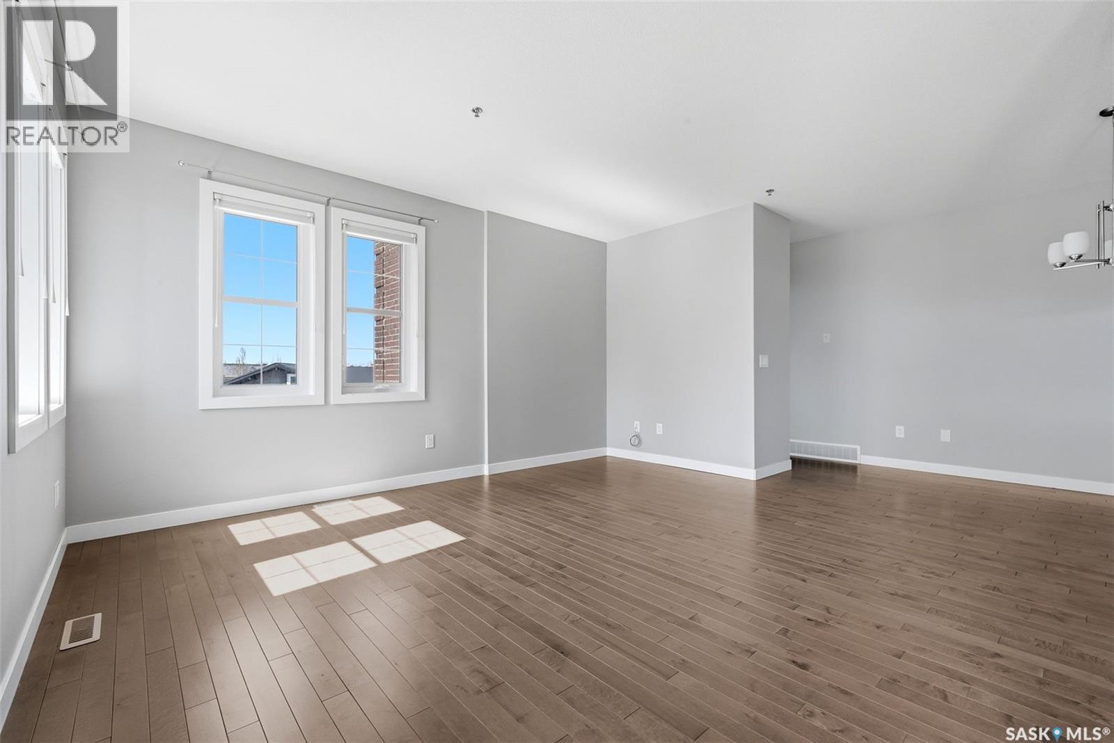 #305 1515 Anson ROAD - 6
