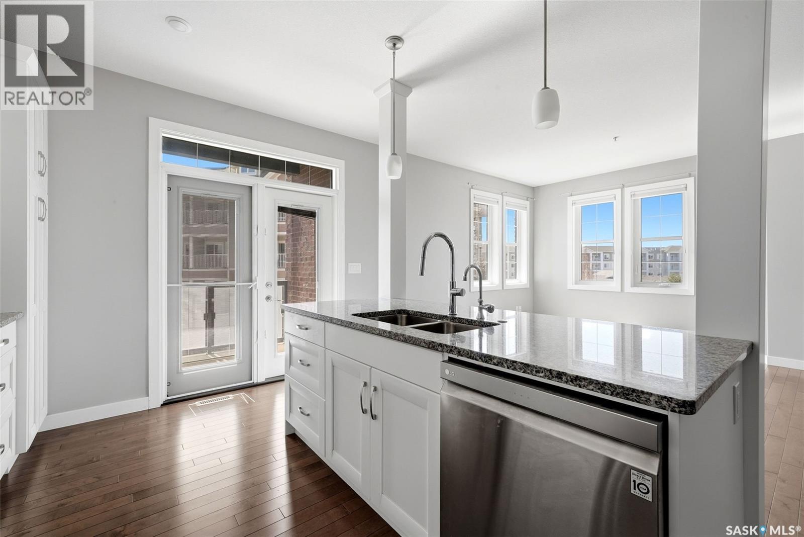 #305 1515 Anson ROAD - 9
