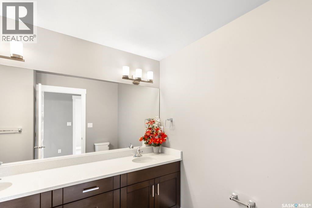 #37 510 Kloppenburg CRESCENT - 17