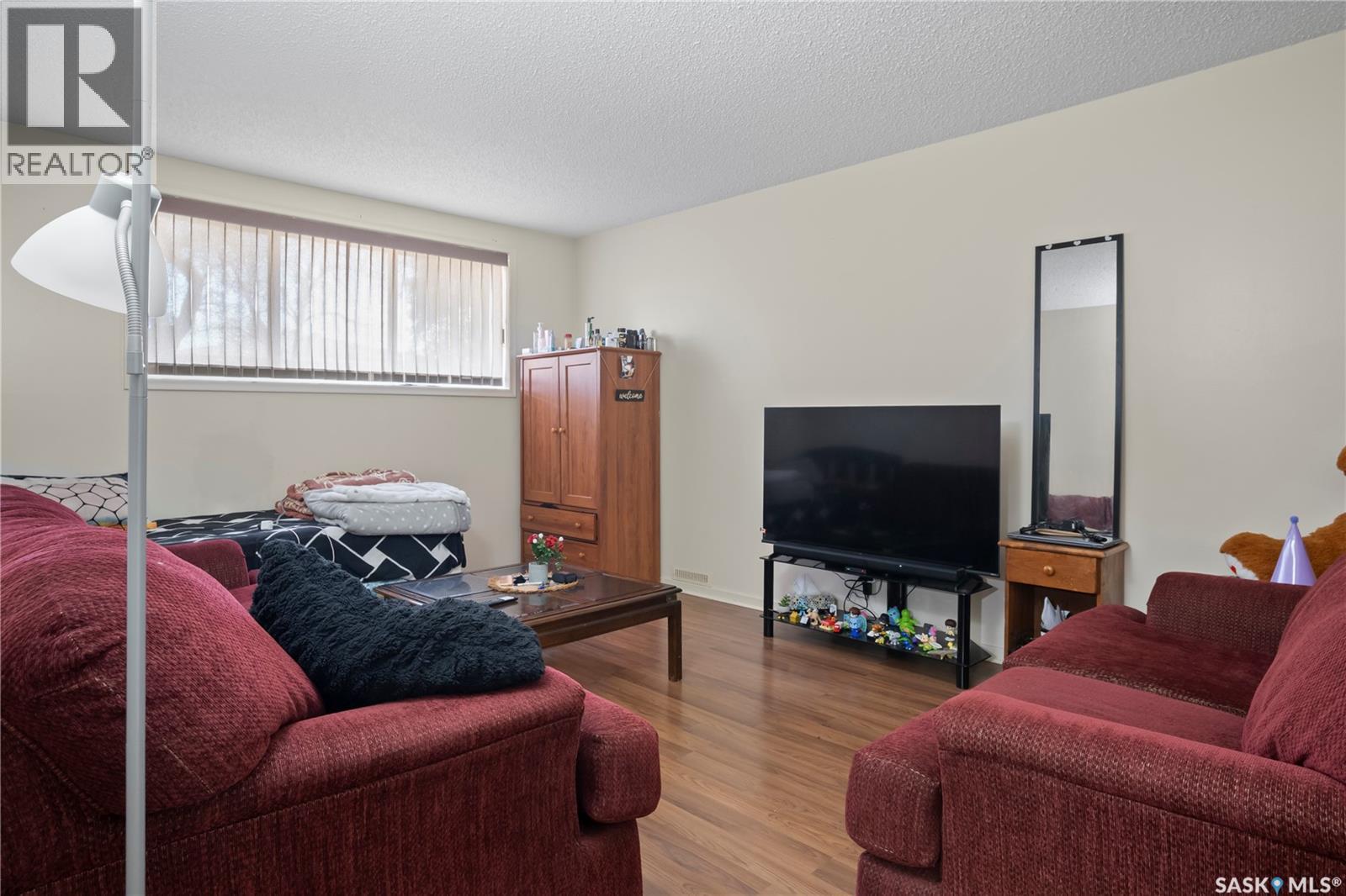 1422 Rupert STREET - 18