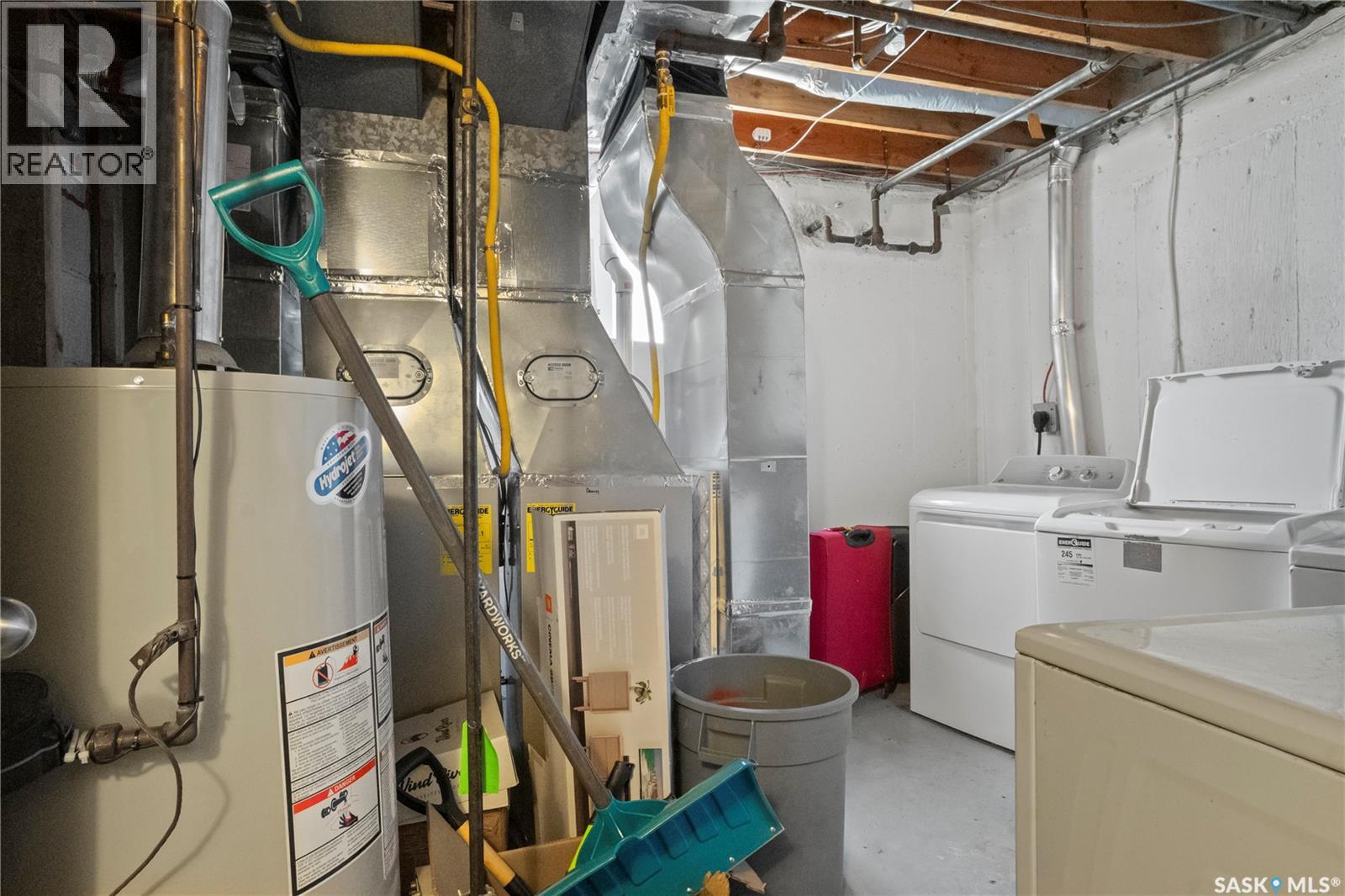 1422 Rupert STREET - 24