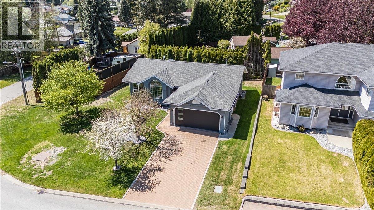 900 7TH Street - 59