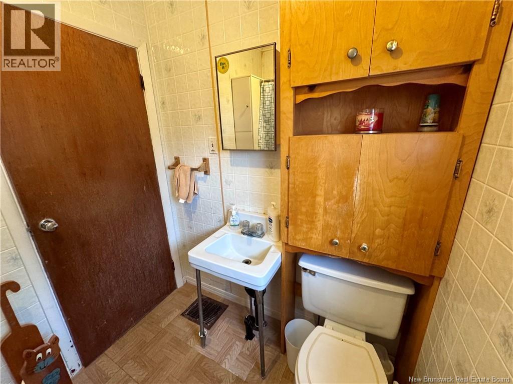 55 Juniper Road - 18