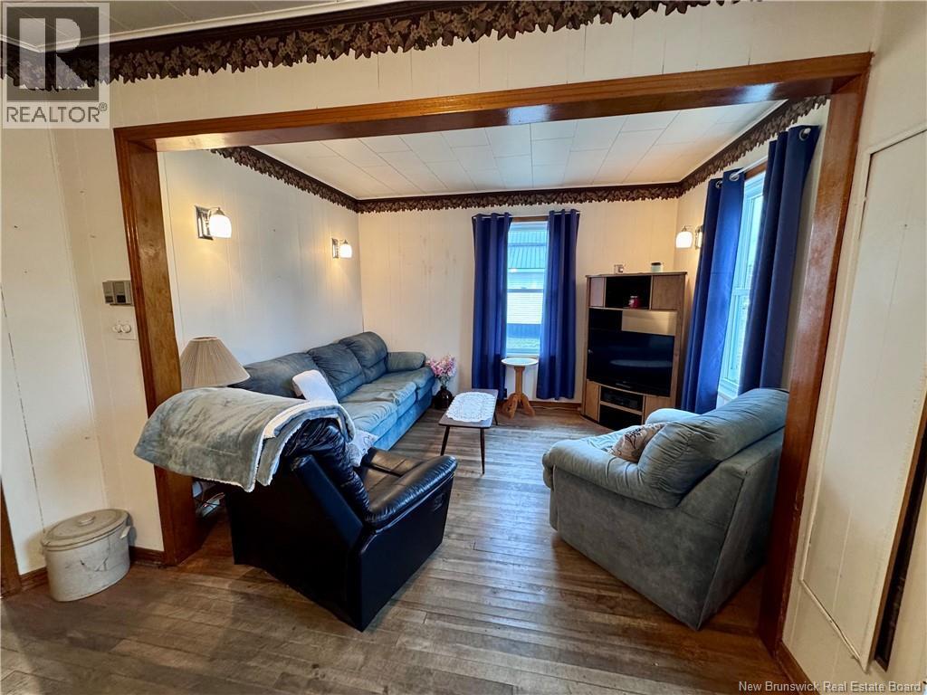 55 Juniper Road - 10