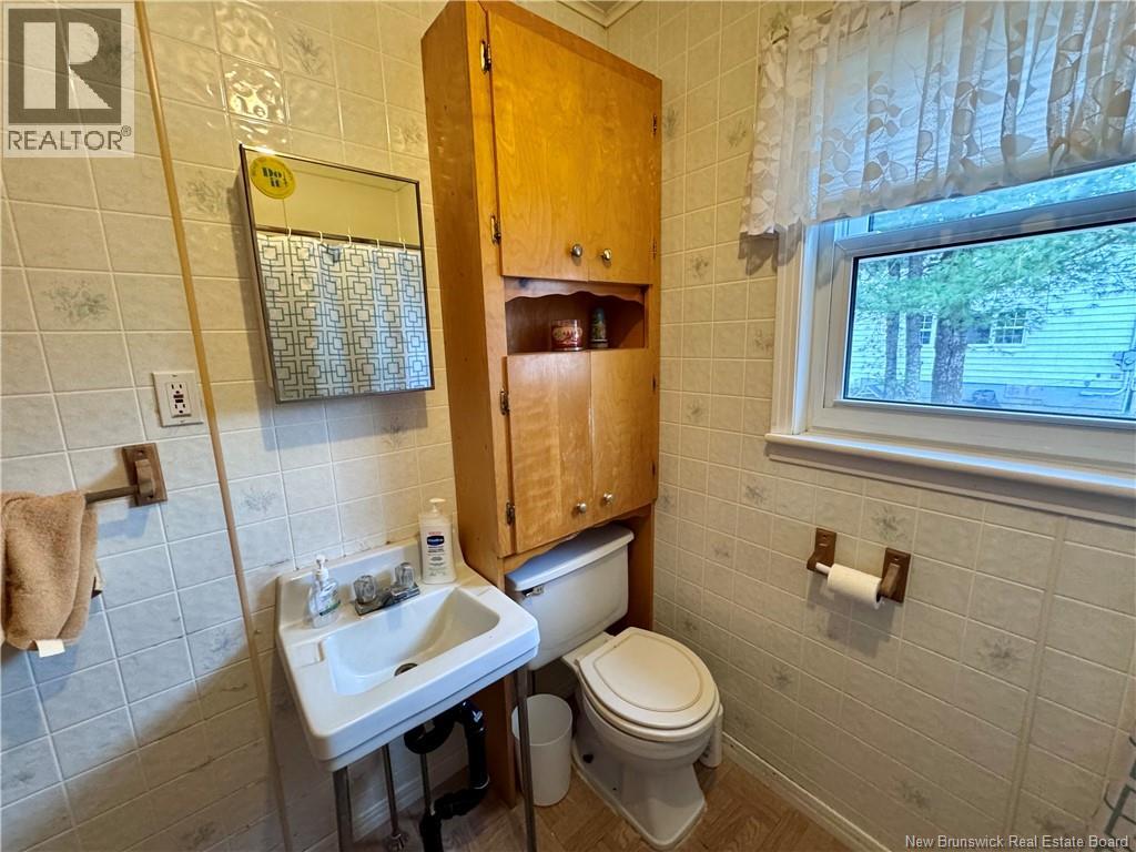 55 Juniper Road - 17