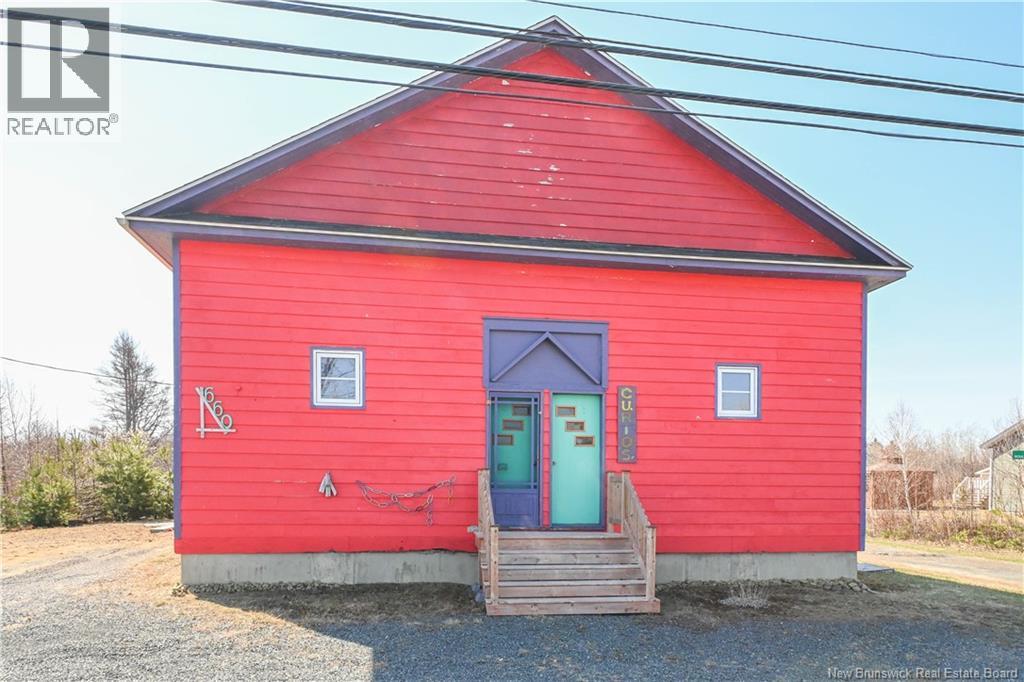 660 Saint-Pierre Ouest Boulevard - Image 2