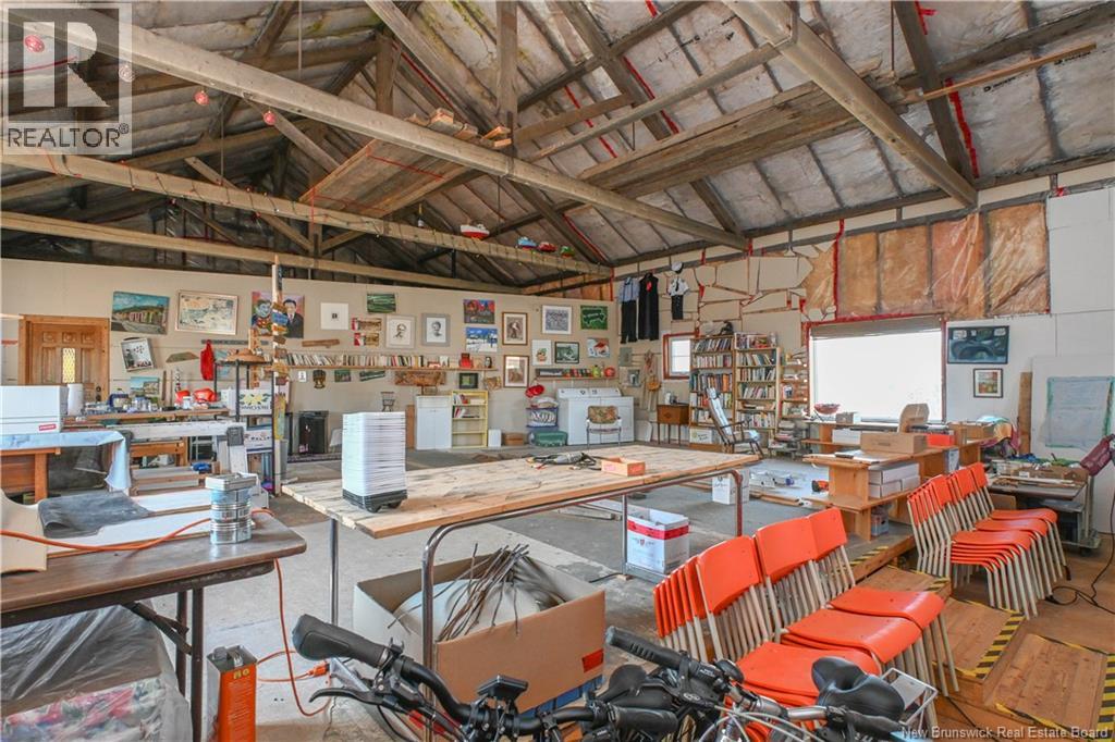 660 Saint-Pierre Ouest Boulevard - Image 32