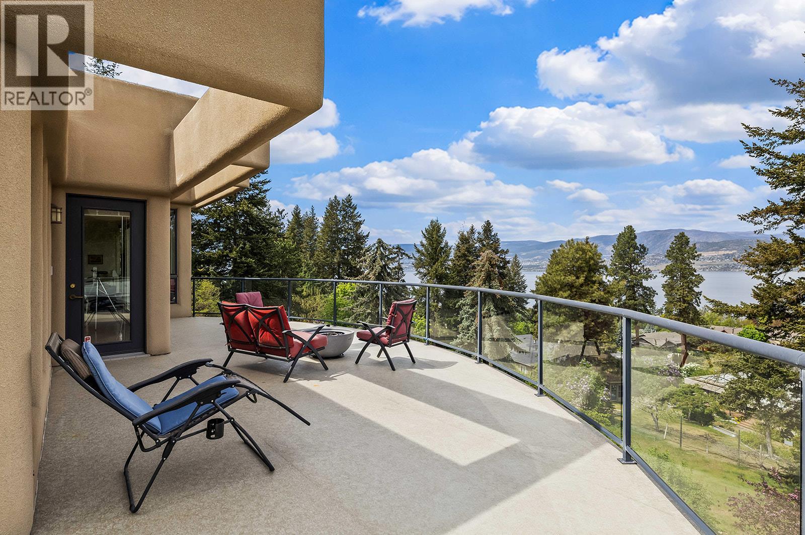 339 Uplands Drive, Kelowna