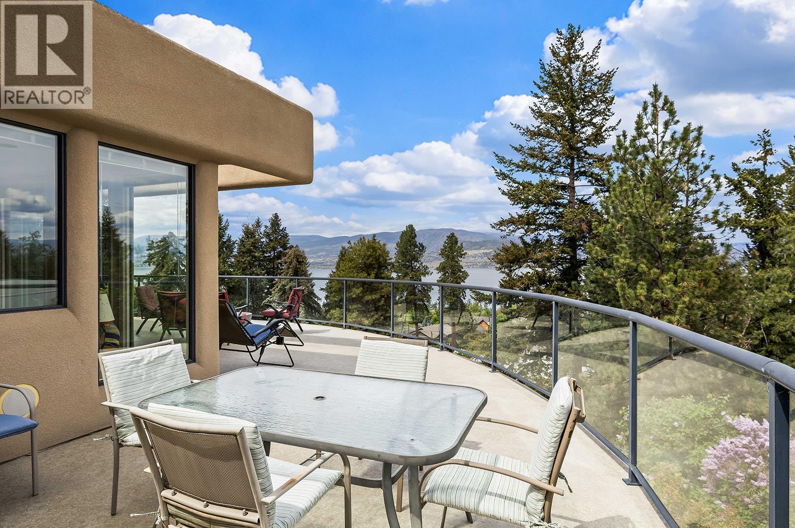 339 Uplands Drive, Kelowna