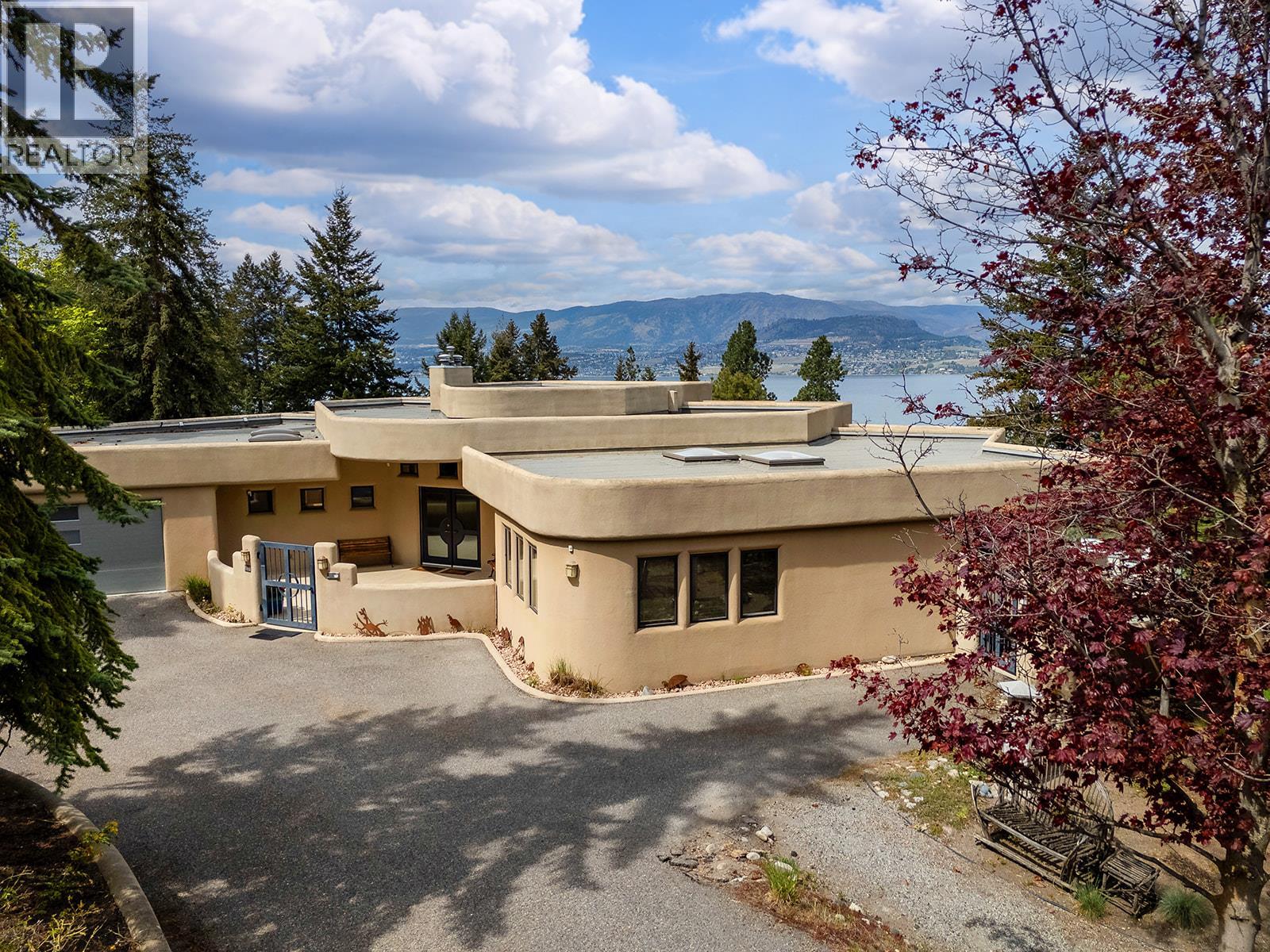 339 Uplands Drive, Kelowna