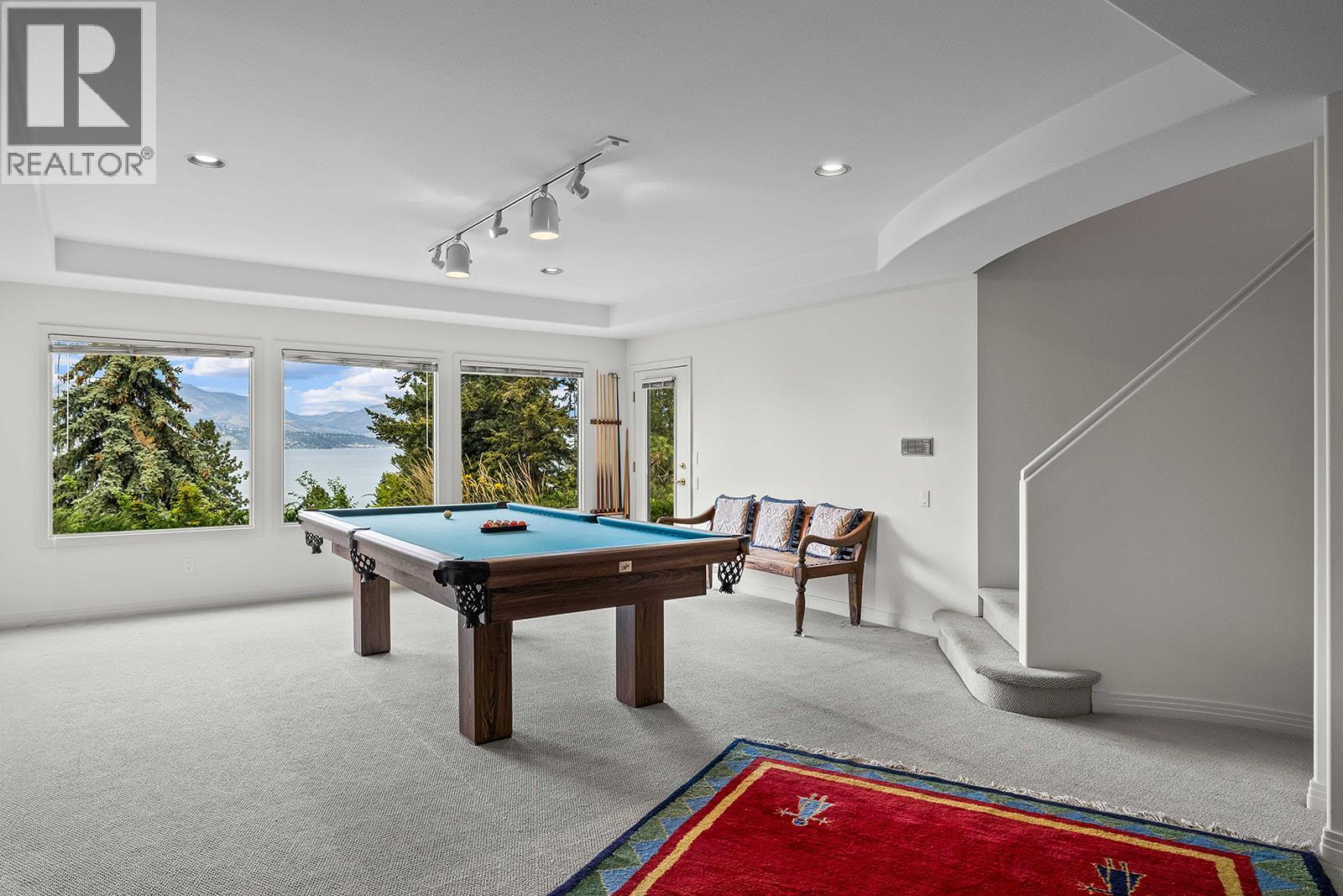 339 Uplands Drive, Kelowna
