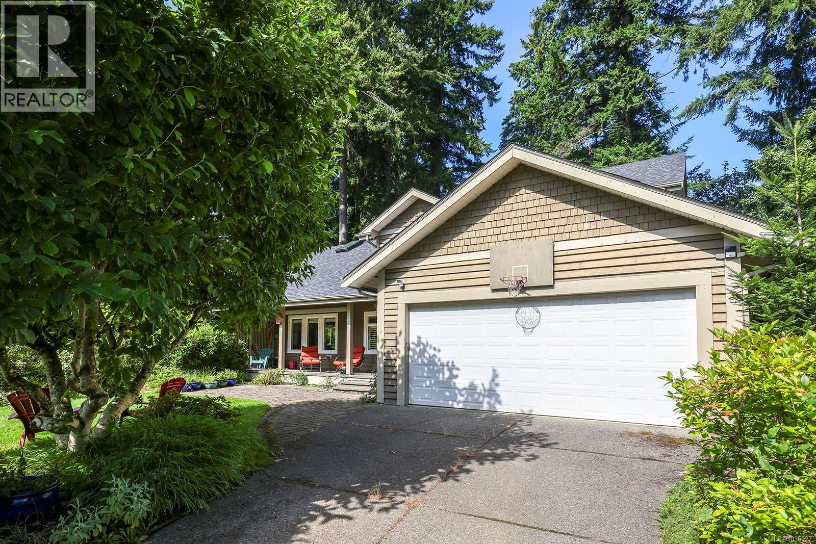 789 3RD St - Image 3