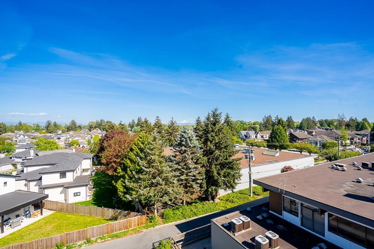2 Bed, 2 Bath Apartment for Sale in Surrey – 401 8496 120 STREET, Surrey – MLS# R3120248 - Image 4