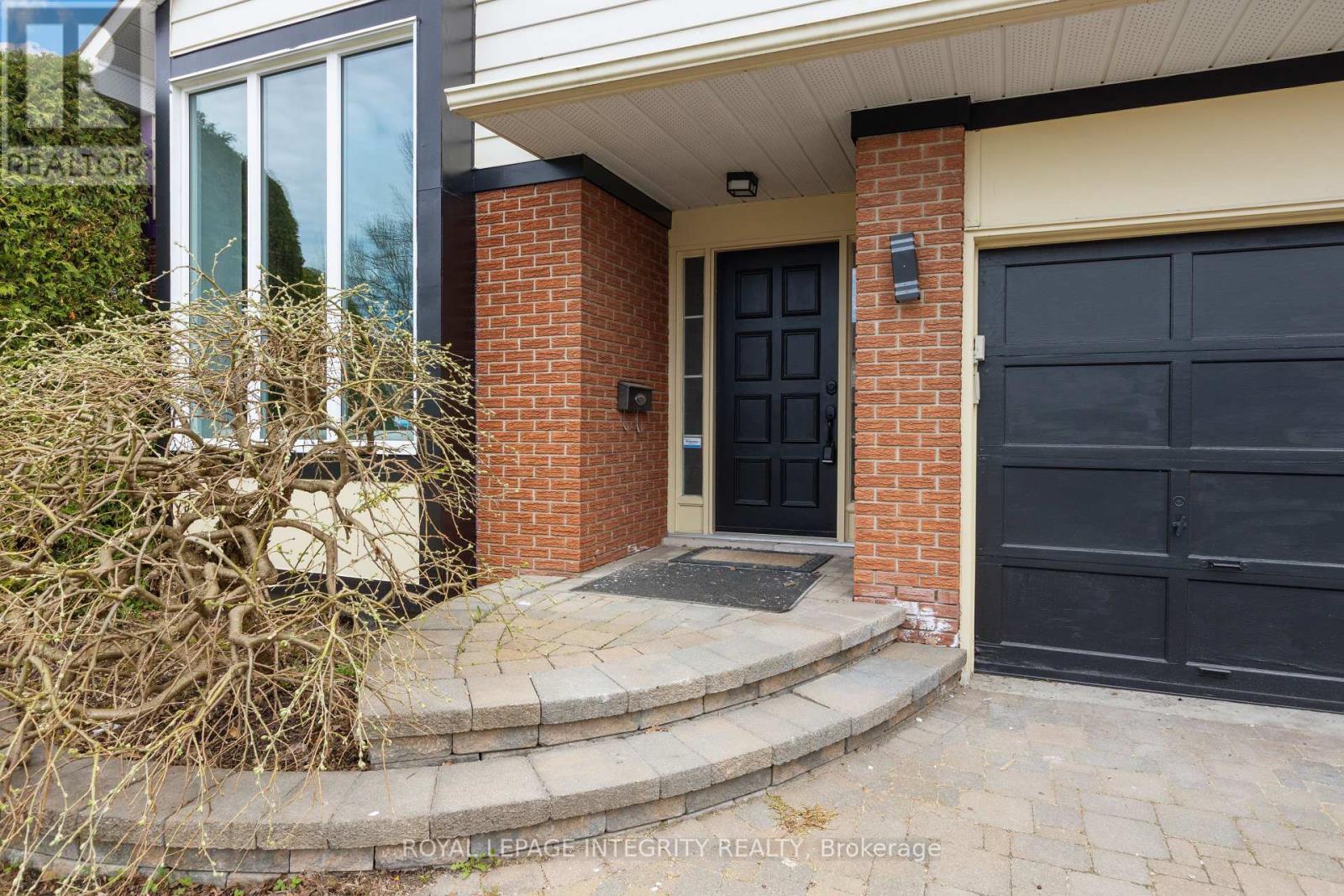 6368 VISENEAU DRIVE - Image 3