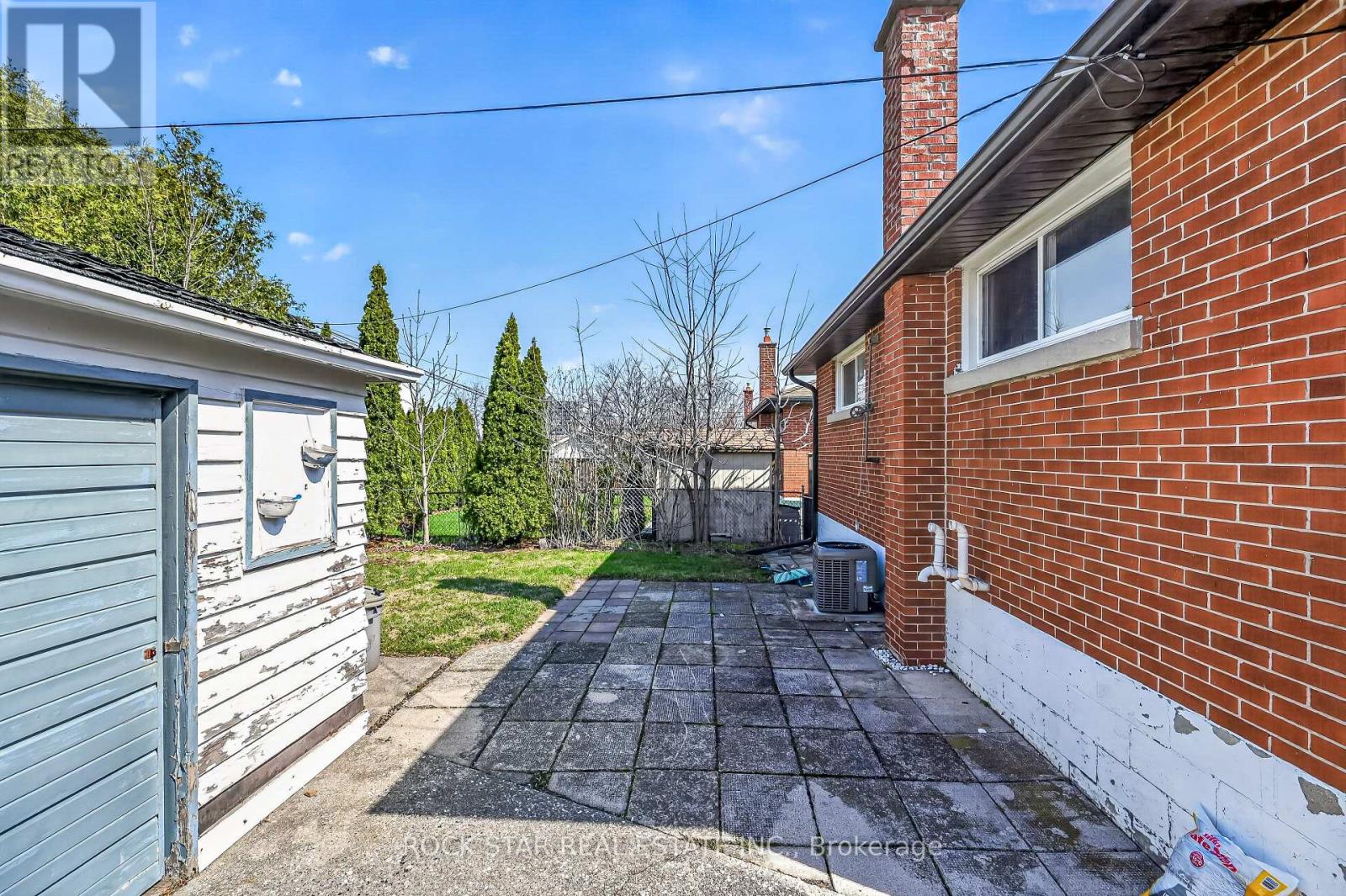 76 TERRACE DRIVE - 20