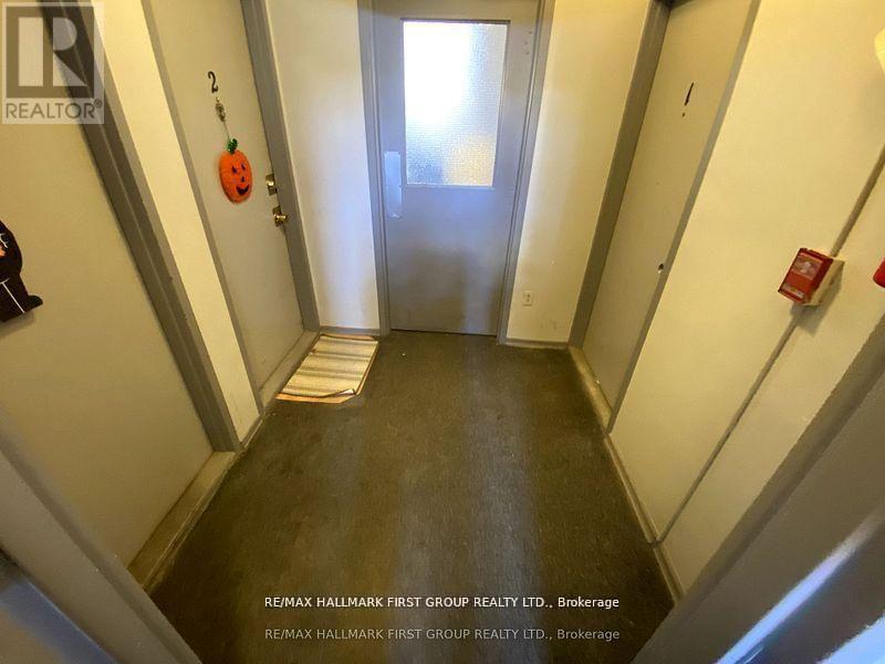 11 FAIRBANKS STREET - 4