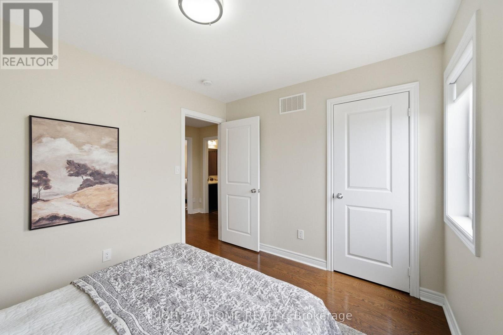 35 GOUGH LANE - 29