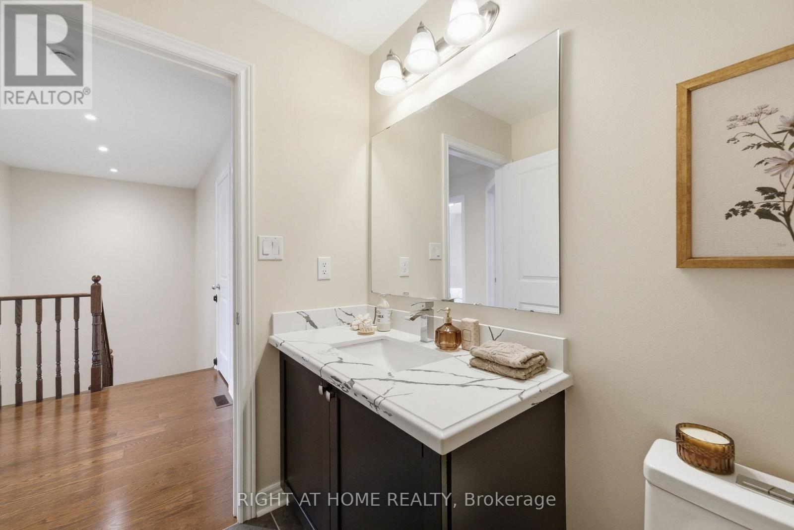 35 GOUGH LANE - 31