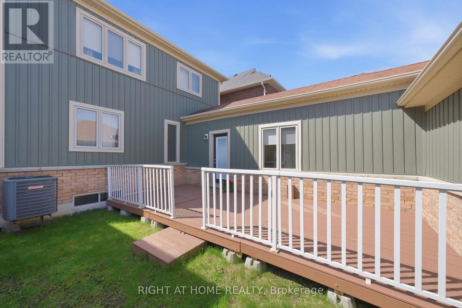 35 GOUGH LANE - 33