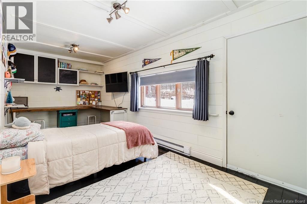 124 Riverview Drive - 30