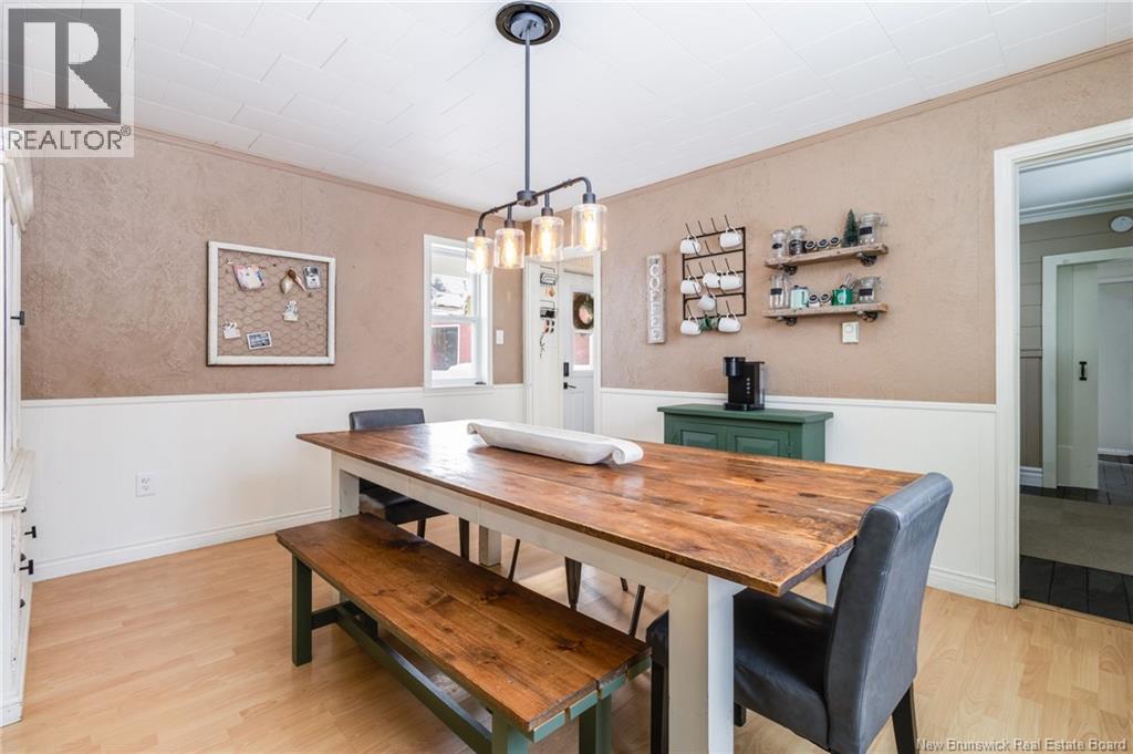 124 Riverview Drive - 11
