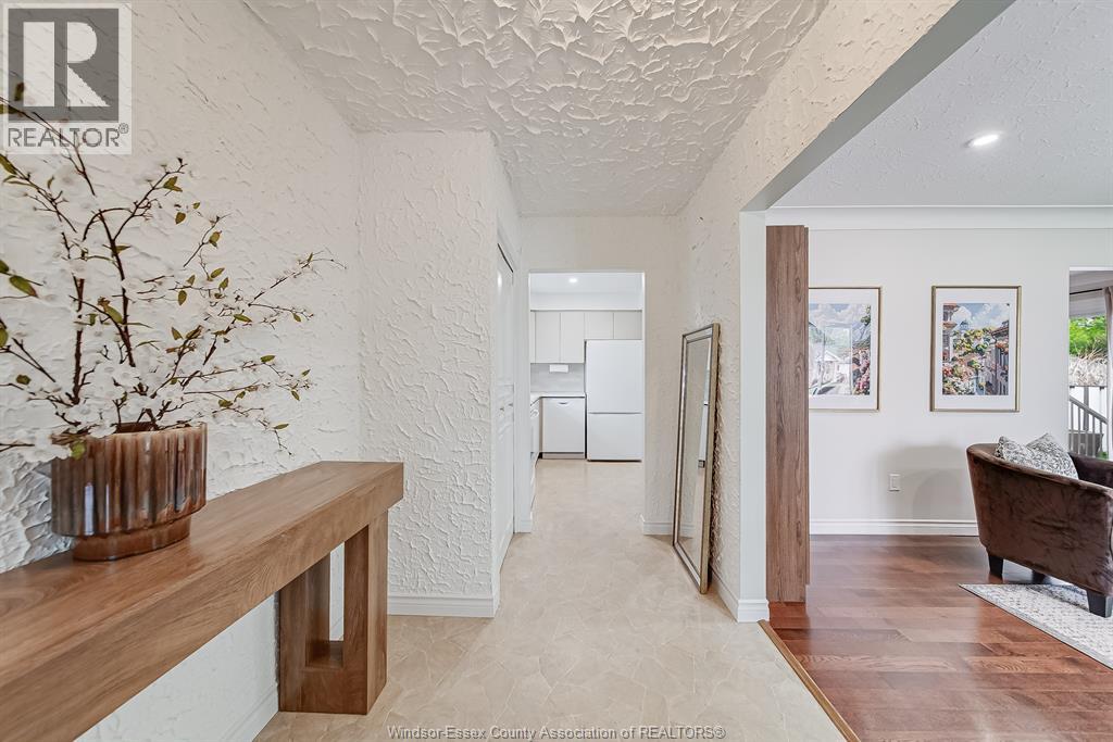 2958 LLOYD GEORGE BOULEVARD, Windsor, Ontario, N8T2V1 — Photo 7