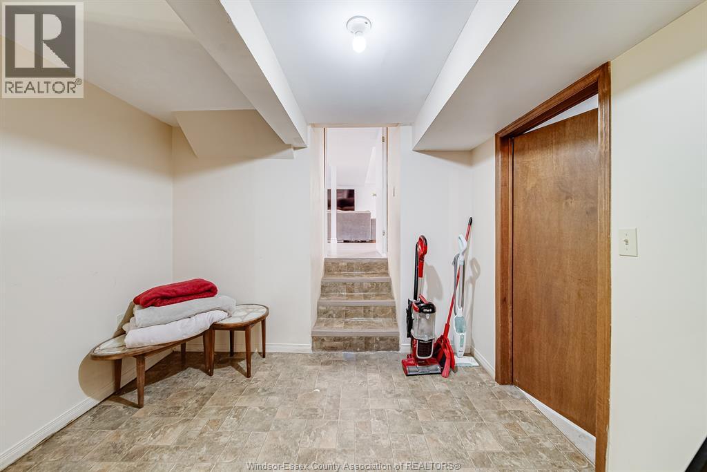 2958 LLOYD GEORGE BOULEVARD, Windsor, Ontario, N8T2V1 — Photo 42