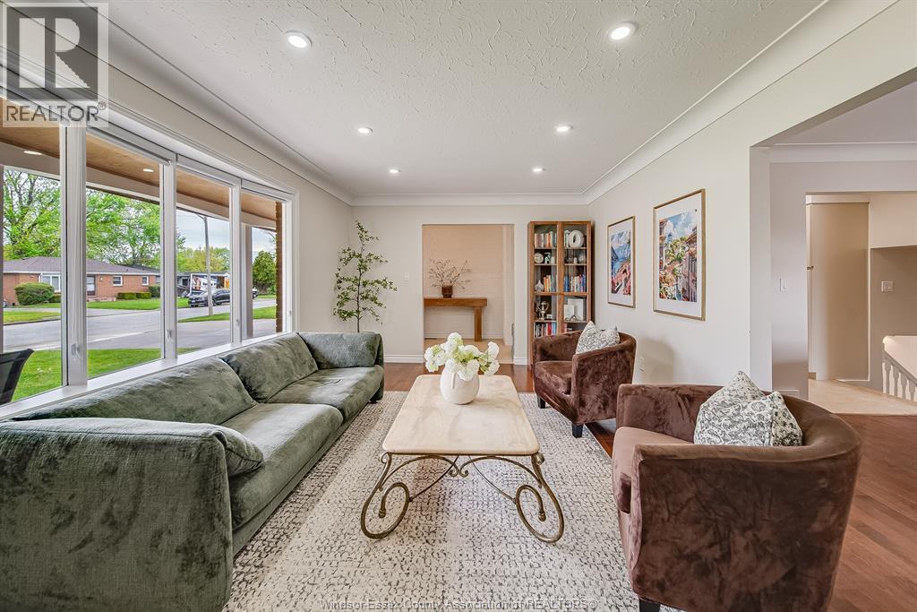 2958 LLOYD GEORGE BOULEVARD, Windsor, Ontario, N8T2V1 — Photo 8