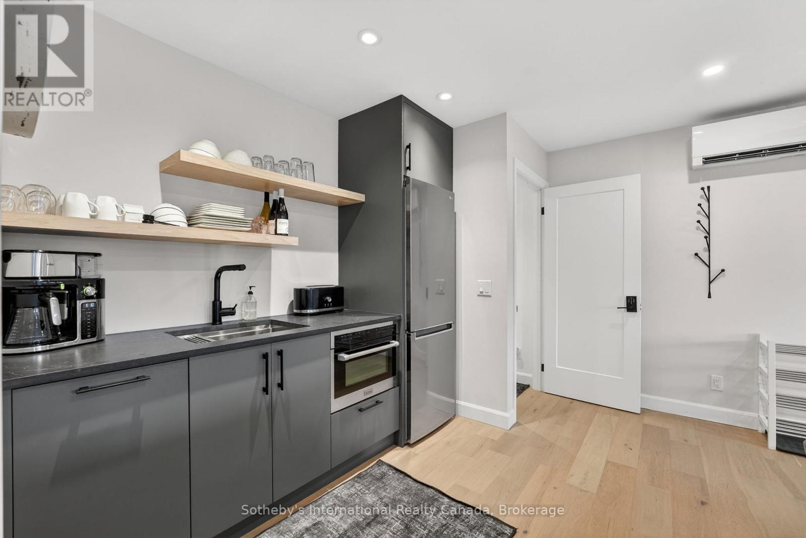 189 SECOND STREET - 43