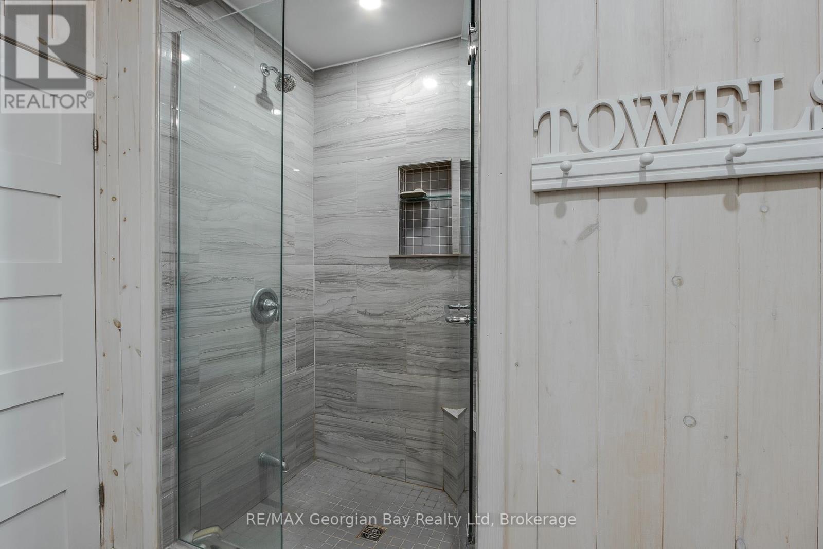 100 NOTTAWAGA DRIVE - 25