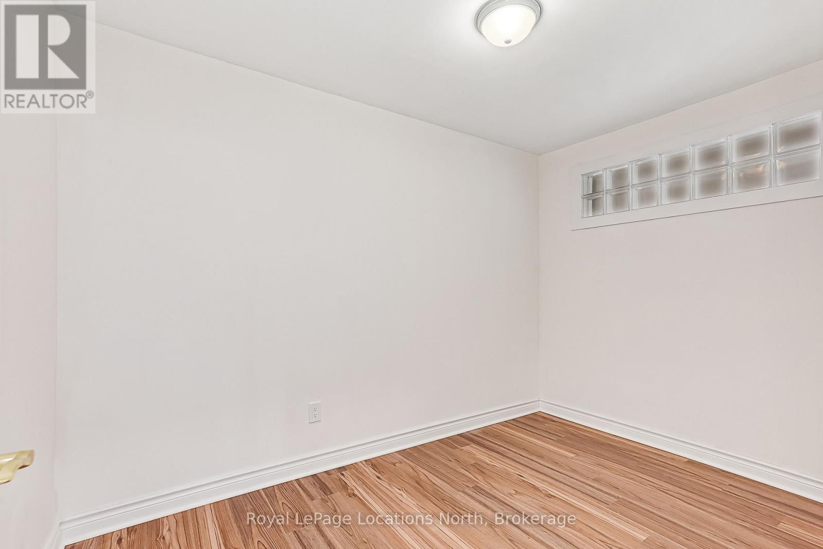 288 NAPIER STREET - 24