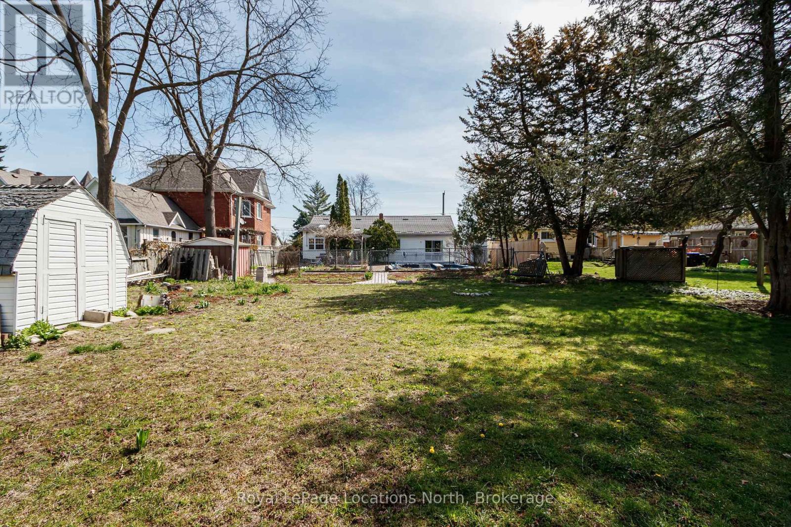 288 NAPIER STREET - 30