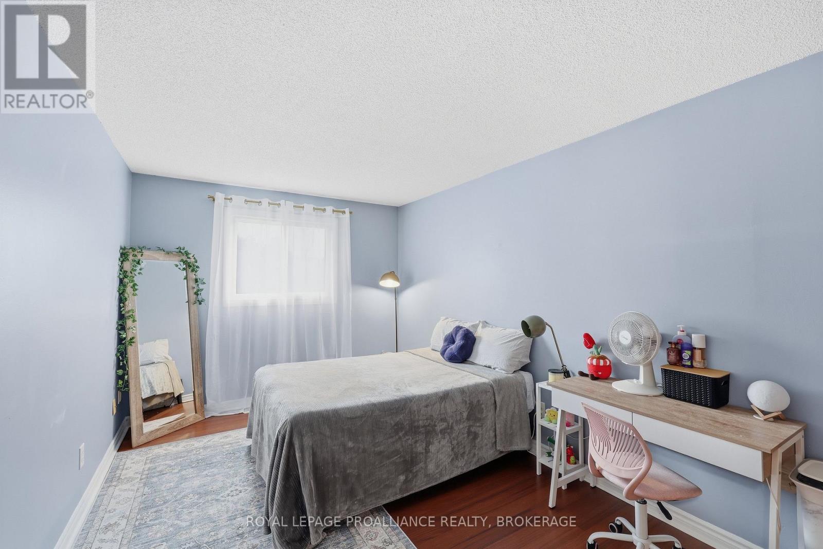 #201 580 ARMSTRONG ROAD - 32
